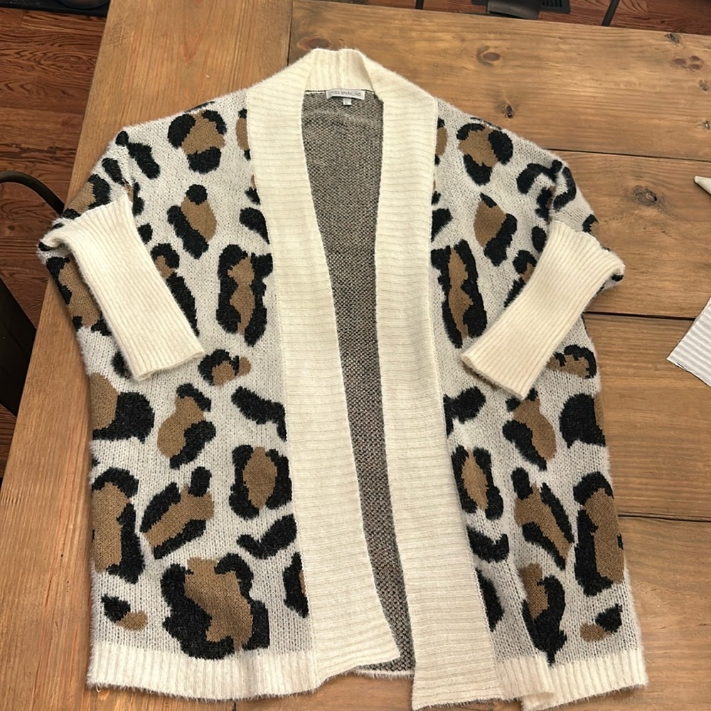 Leopard carpool cardigan